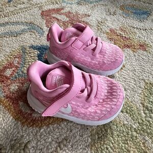 Baby Girl Nike Shoes size 3